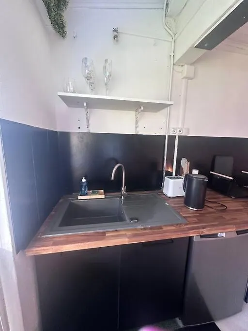 Apartment Studio Sagesse D'Elodie. Le Moule