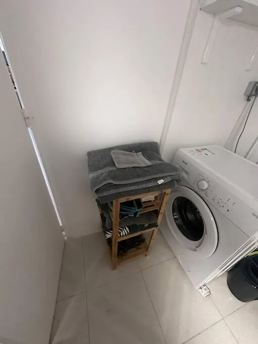 Studio Sagesse D'Elodie. Le Moule Apartment