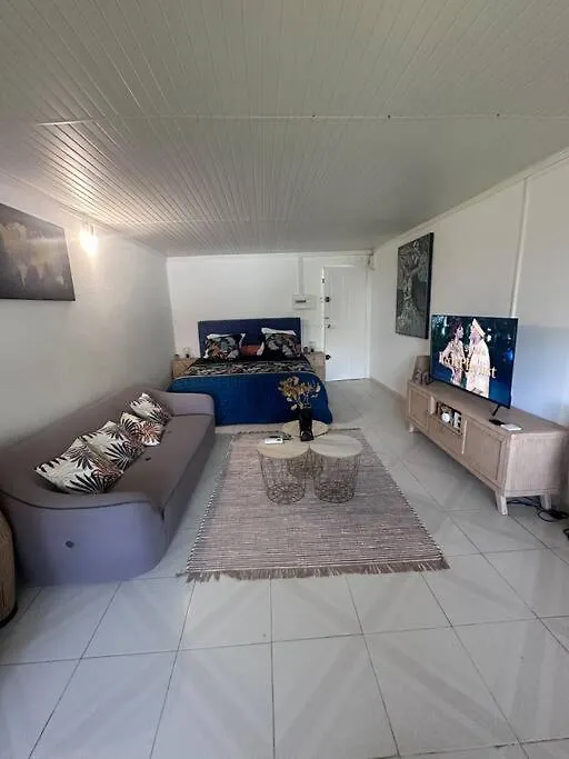 Apartment Studio Sagesse D'Elodie. Le Moule Guadeloupe